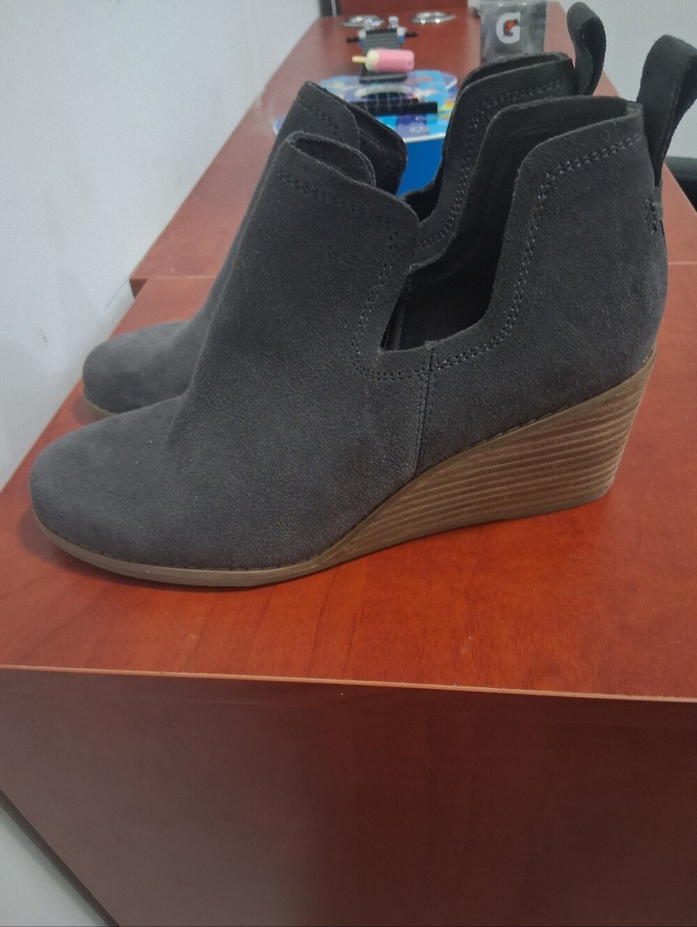 Footwear boots